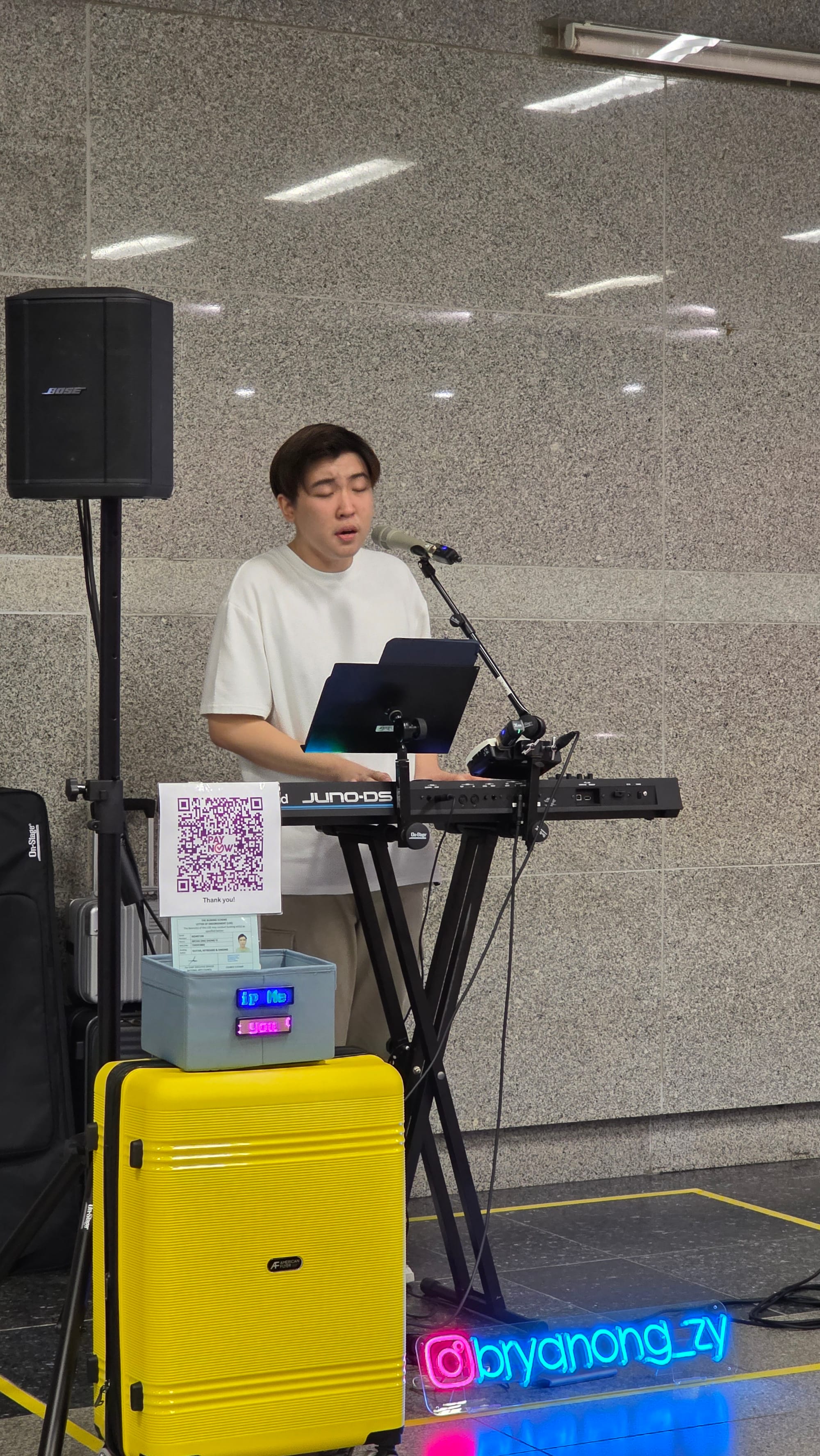 Bryan Ong - HarbourFront MRT station - 13 Apr 2025