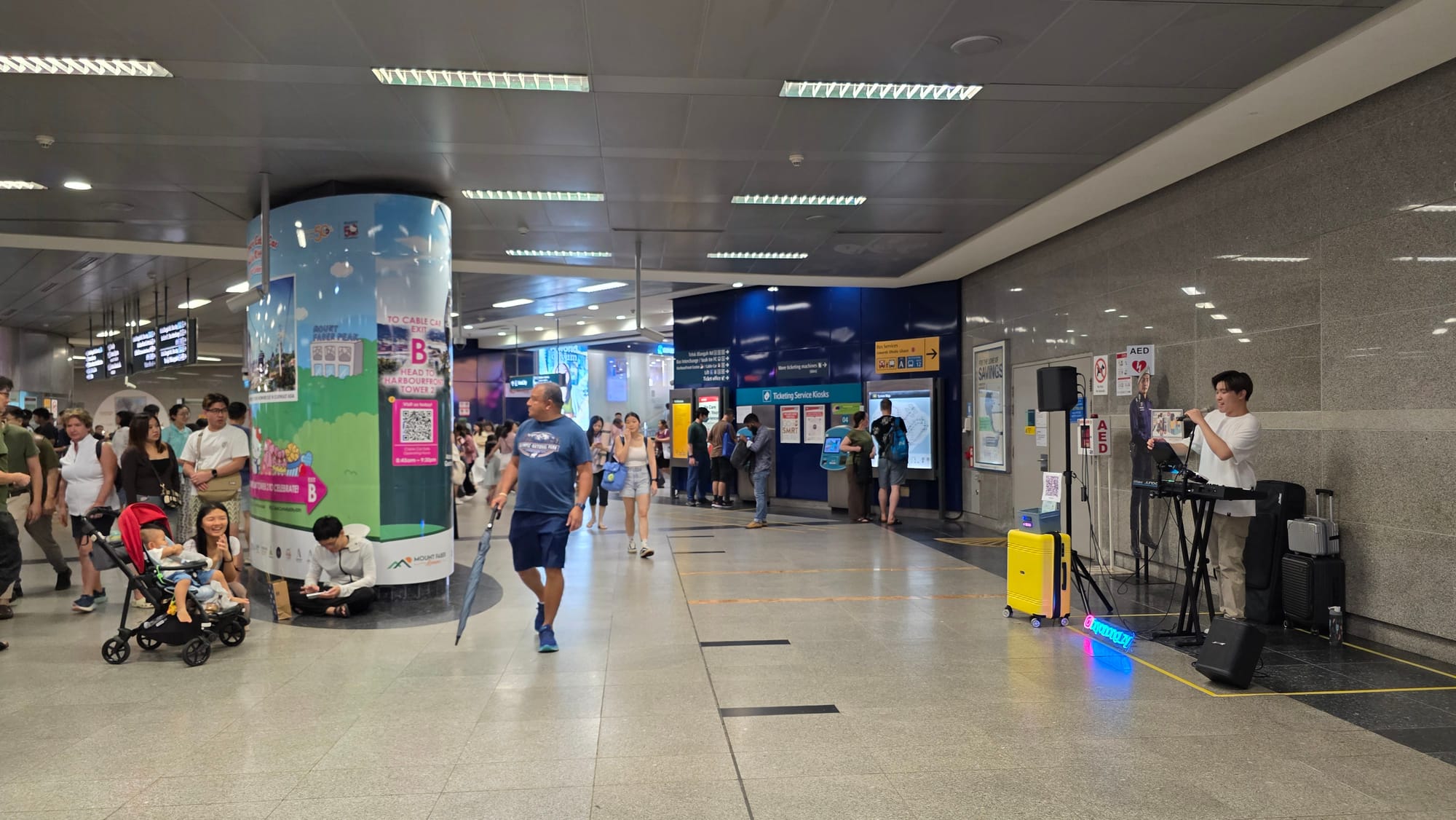 Bryan Ong - HarbourFront MRT station - 13 Apr 2025