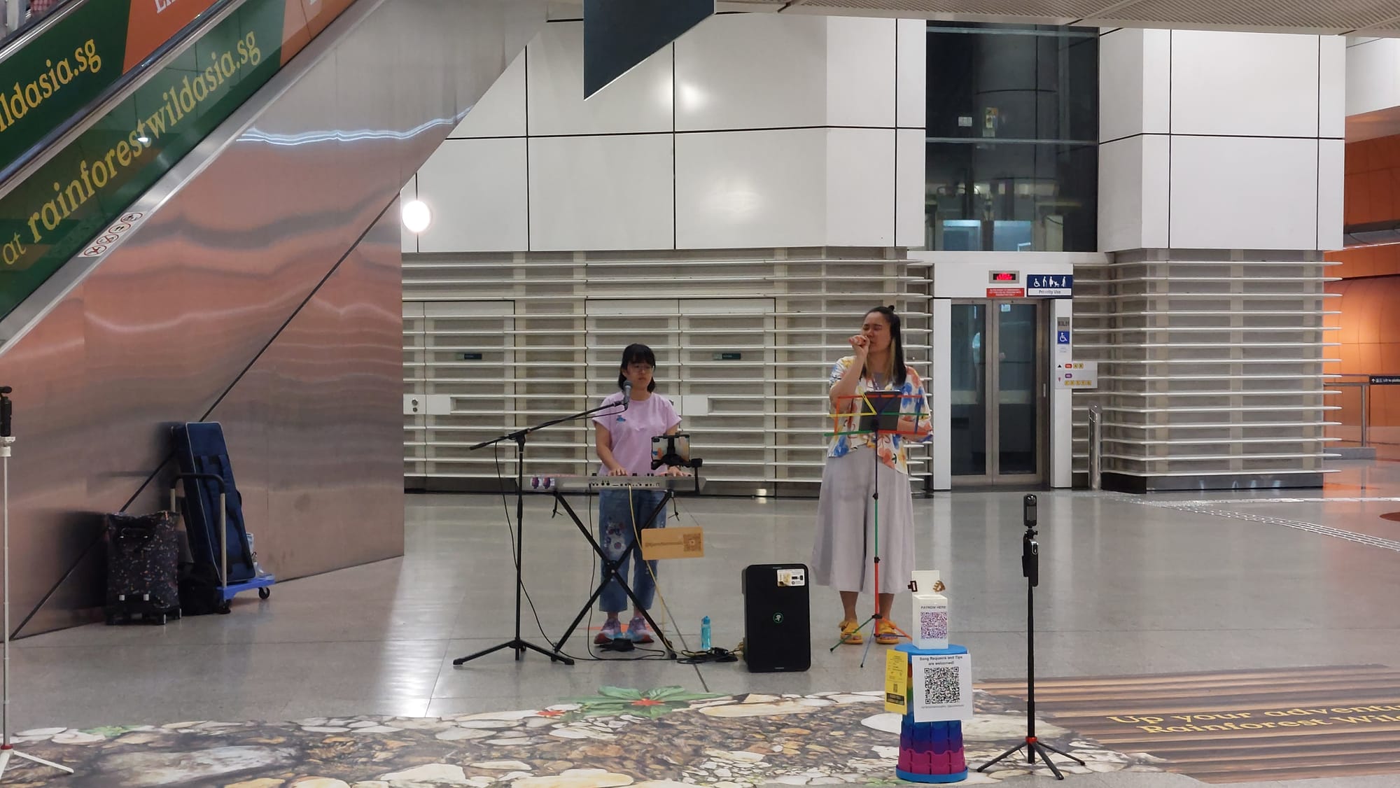 T Junction - Dhoby Ghaut MRT station - 20 Apr 2025