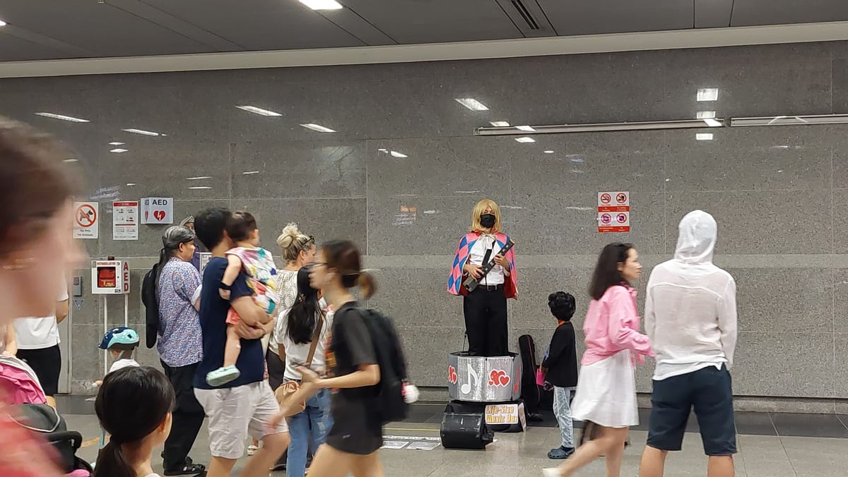 FattKew The OneBoyBand - HarbourFront MRT station - 30 Mar 2025